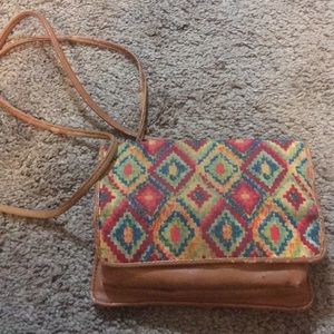 Very used cross-body bag/purse